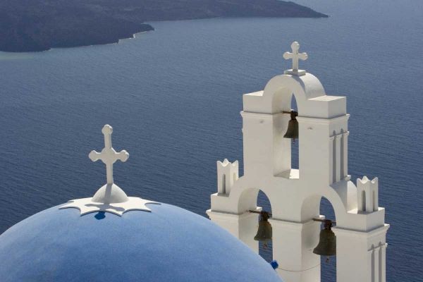 Greece, Santorini Church overlooking the Aegean